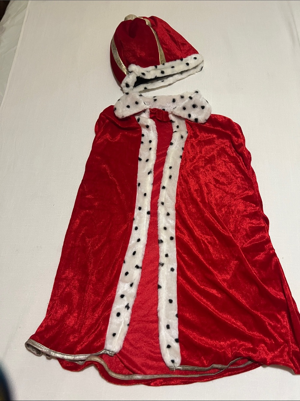 Classic Red Royalty Cape & Crown Kids Costume - Velvet Look